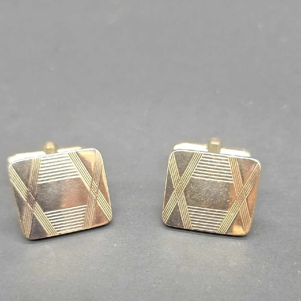Vintage Gold Tone Geometric Cufflinks